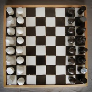 Ajedrez con tablero - Yolanda Arango